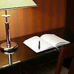 컨벤션 몽파르나스 호텔 3*