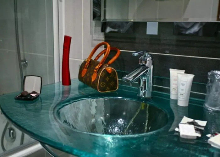 Convention Montparnasse Hotel 3*