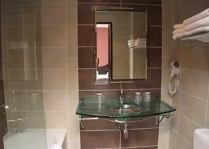 Convention Montparnasse Hotel 3*